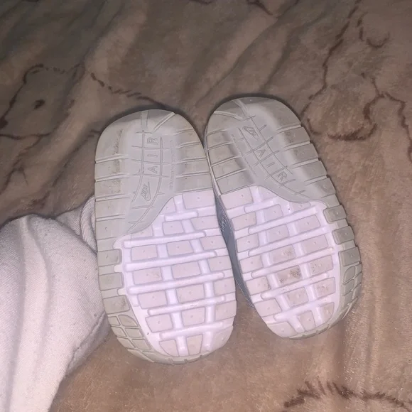 Nike Air Max Baby Girl Sneakers - Picture 5 of 6